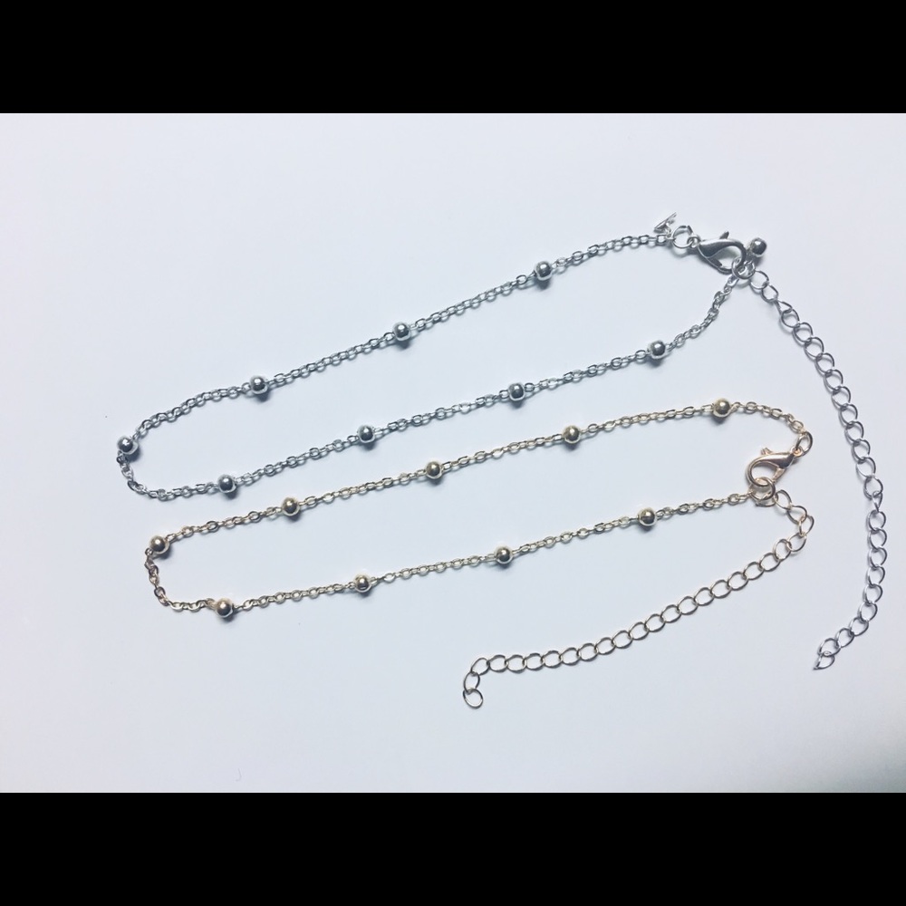 1 pair Women’s Anklets, Feet Jewelry (silver/gold)